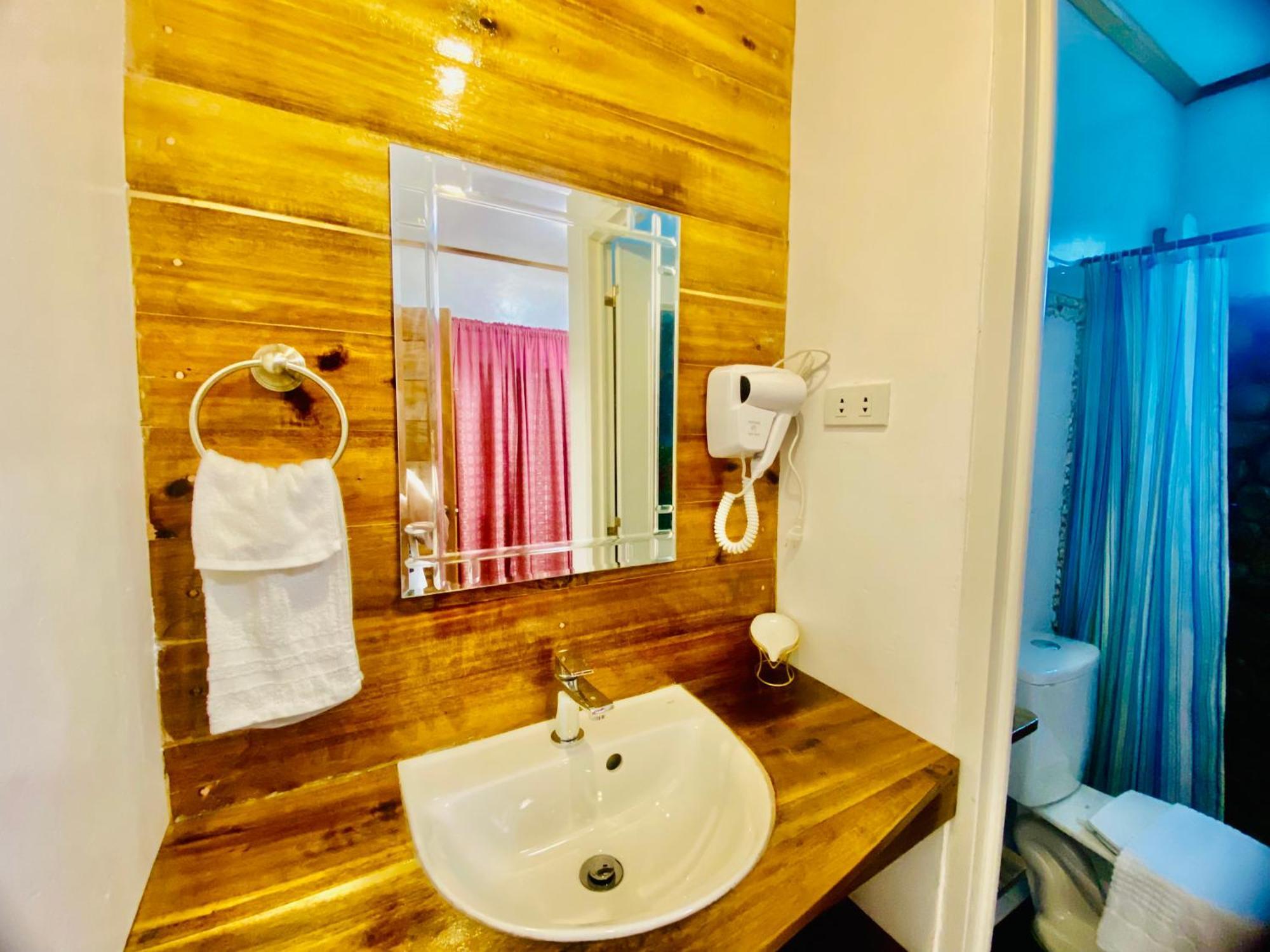 Lady Ghagha Apartment